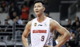 易建联最新爆料,揭秘篮球生涯背后的故事与心路历程